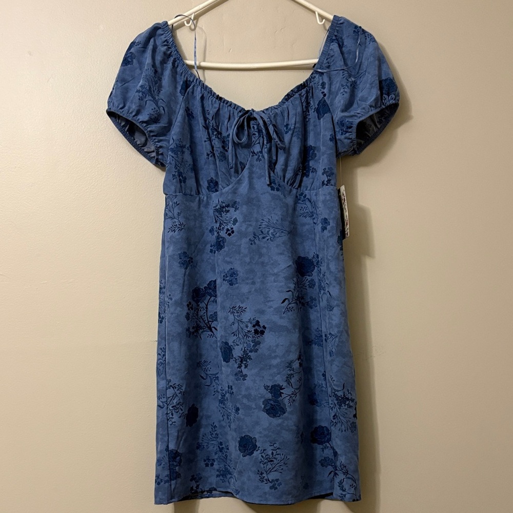 Pink Republic Blue Floral Top